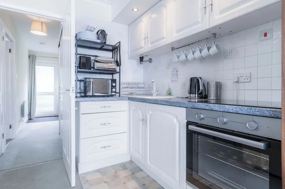 36 Beach Court - 1 Bed Apartment - Saundersfoot