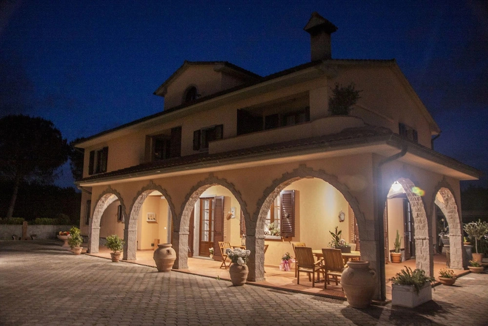 Villa Mandrioli