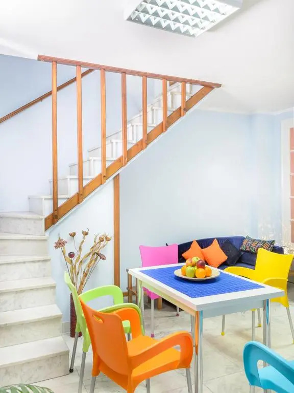 Hostel White Town