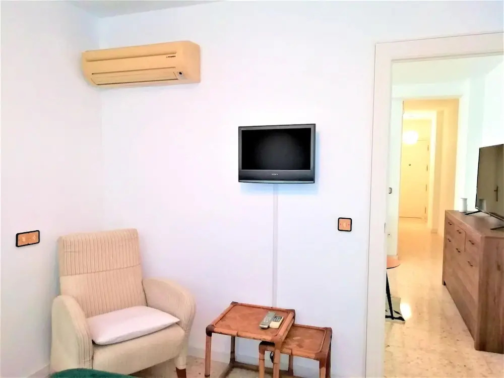 Apartment with One Bedroom in Benidorm, with Wonderful City View, Shared Pool, Enclosed Garden - 800 M From the Beach
