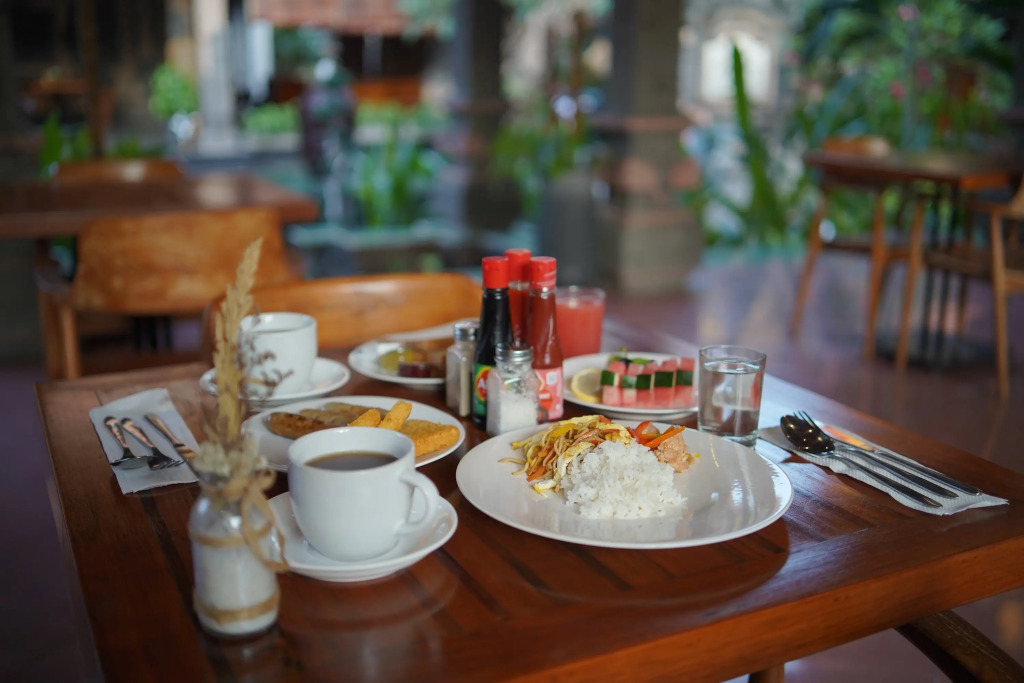 Suka Beach Inn