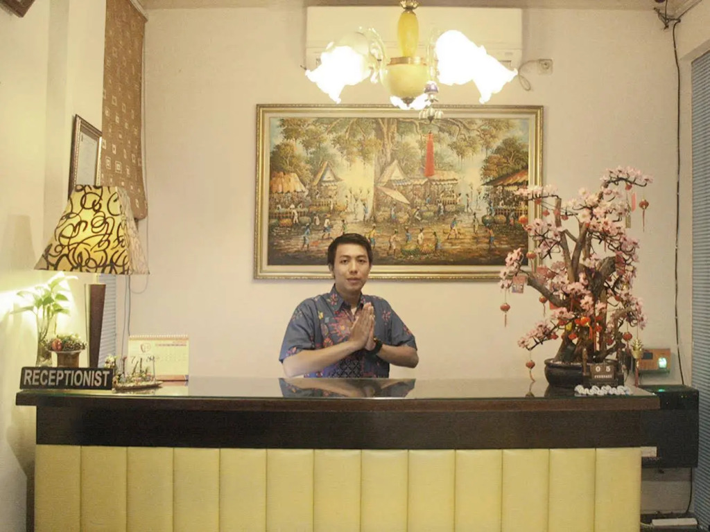DPT 33 Budget Hotel
