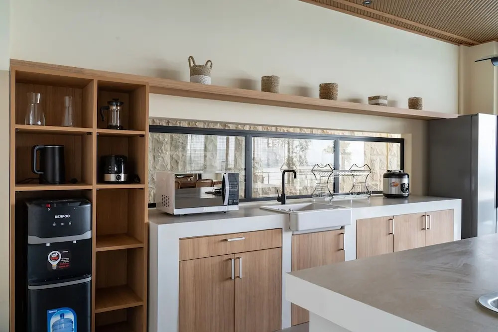 JadenHill CityView 8BR Villa Heated Pool+Movieroom