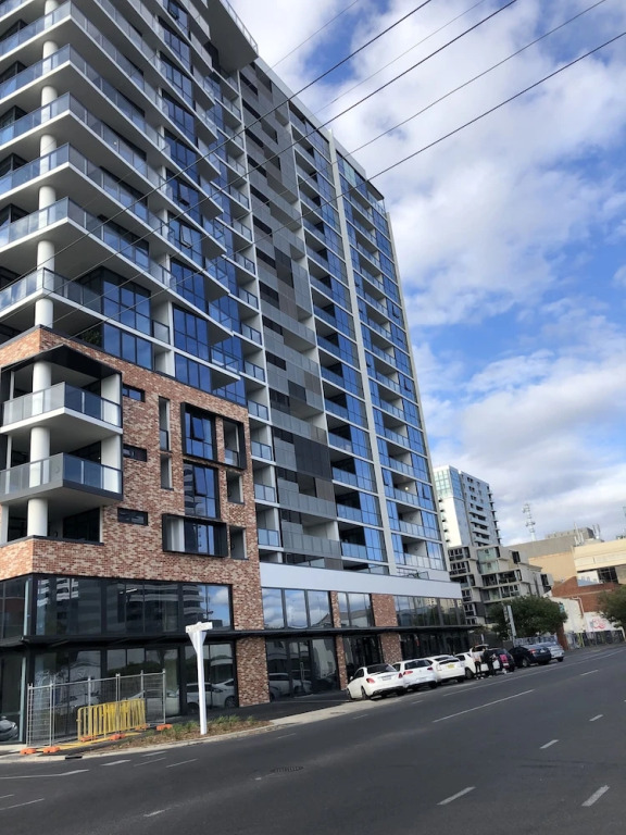 Mid City apartment