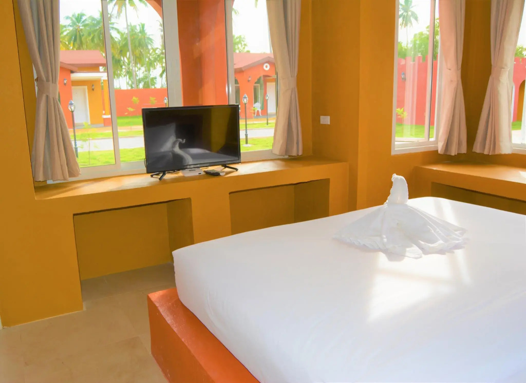 World Cat Beach & Resort เวิลด์แคท บีช แอนด์ รีสอร์ท