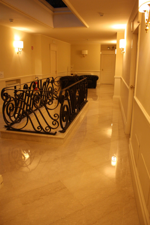 SANTA CHIARA SUITE HOTEL & SPA - Lecce