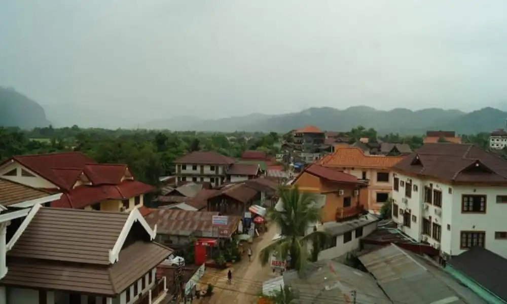 Roung Nakhon Vang Vieng Palace
