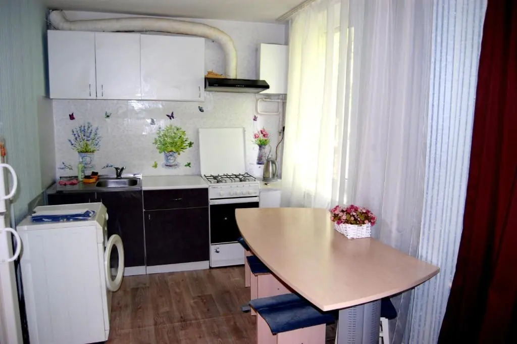 Standard Apartment on Umanskaya