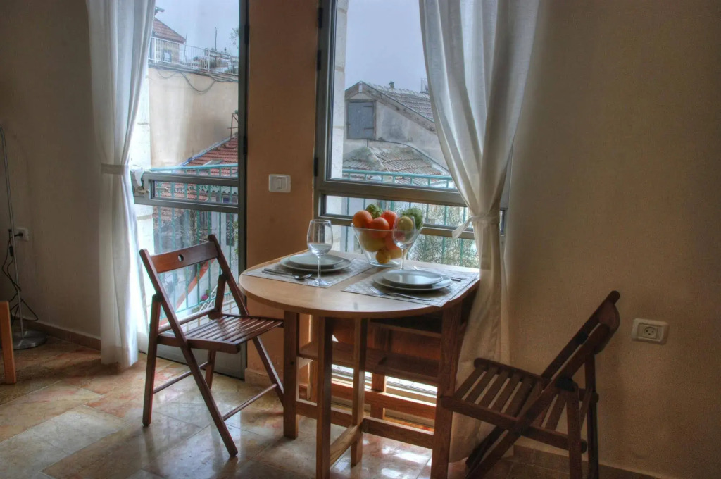 The Market Courtyard - Suites Hotel