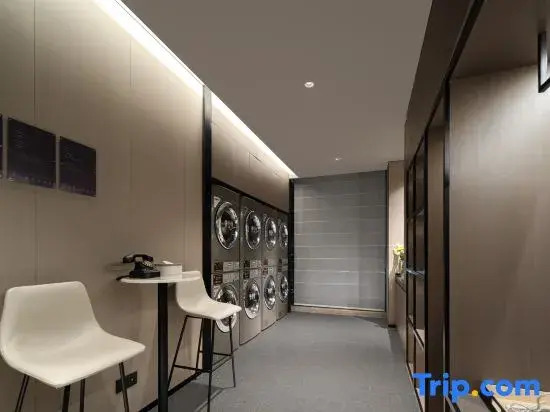 Yaduo Hotel, Baishatian Street, Longhu, Baishazhou Avenue, Wuhan