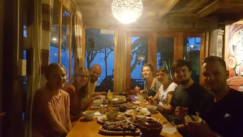 Luckydaisy Buffalo House