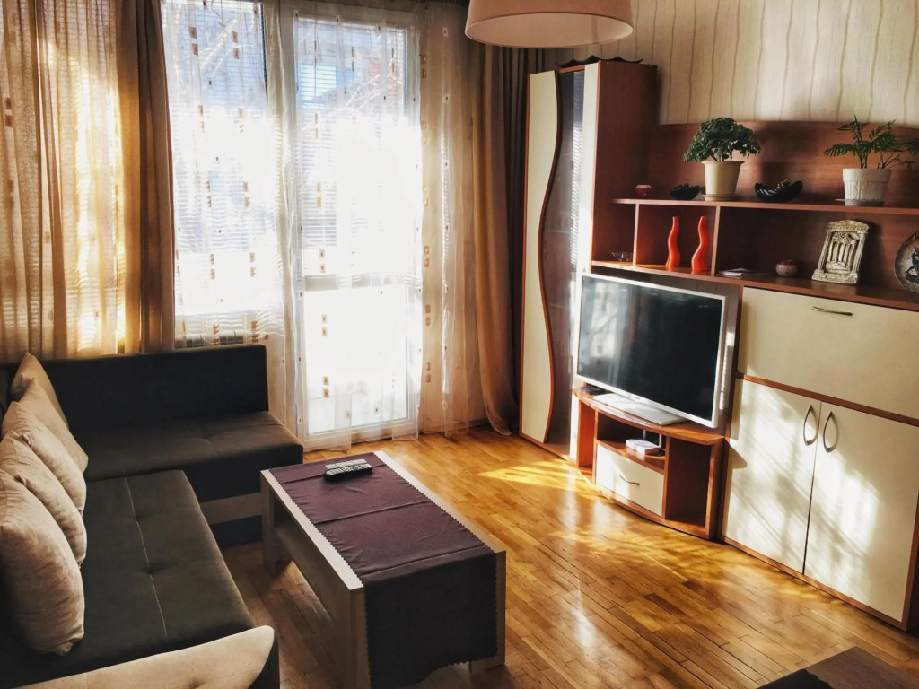 Fresh Apartment