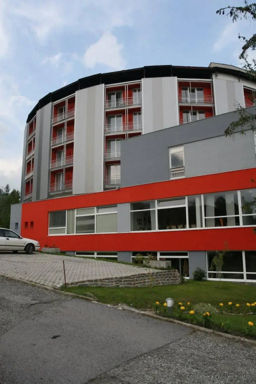 Atrium Hotel - Family friendly