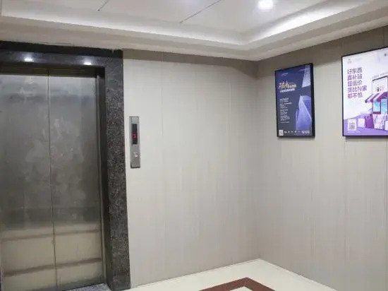 Kaiman Hotel (Yichun No.1 High School Yuanzhou Ancient City)