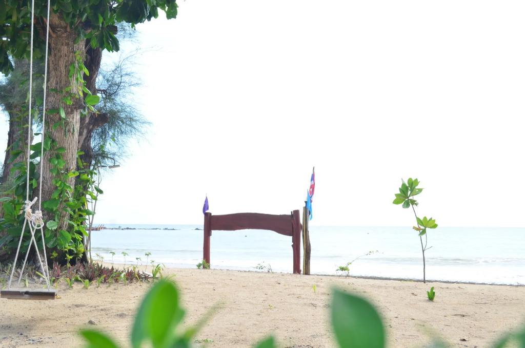 Banana Beach Resort