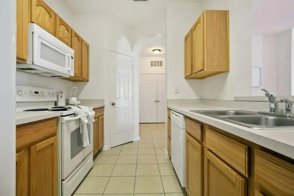 2785 Unit 105 Lovely Apartment Close to Disney and Amazing Club House