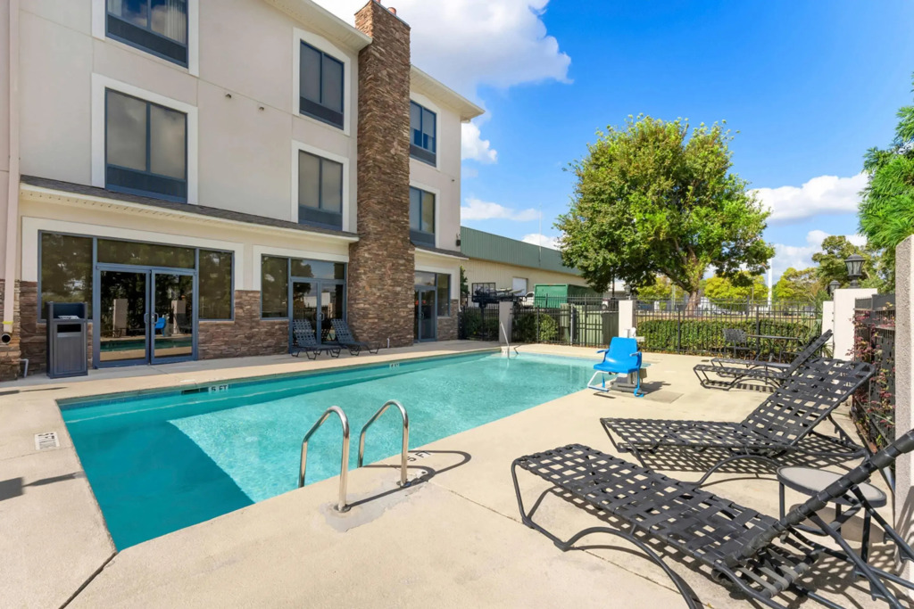 Comfort Suites Augusta Riverwatch