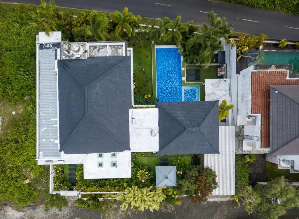 TJ White Villa 670m2 with Private Pool and Outstanding View by GLOBALSTAY