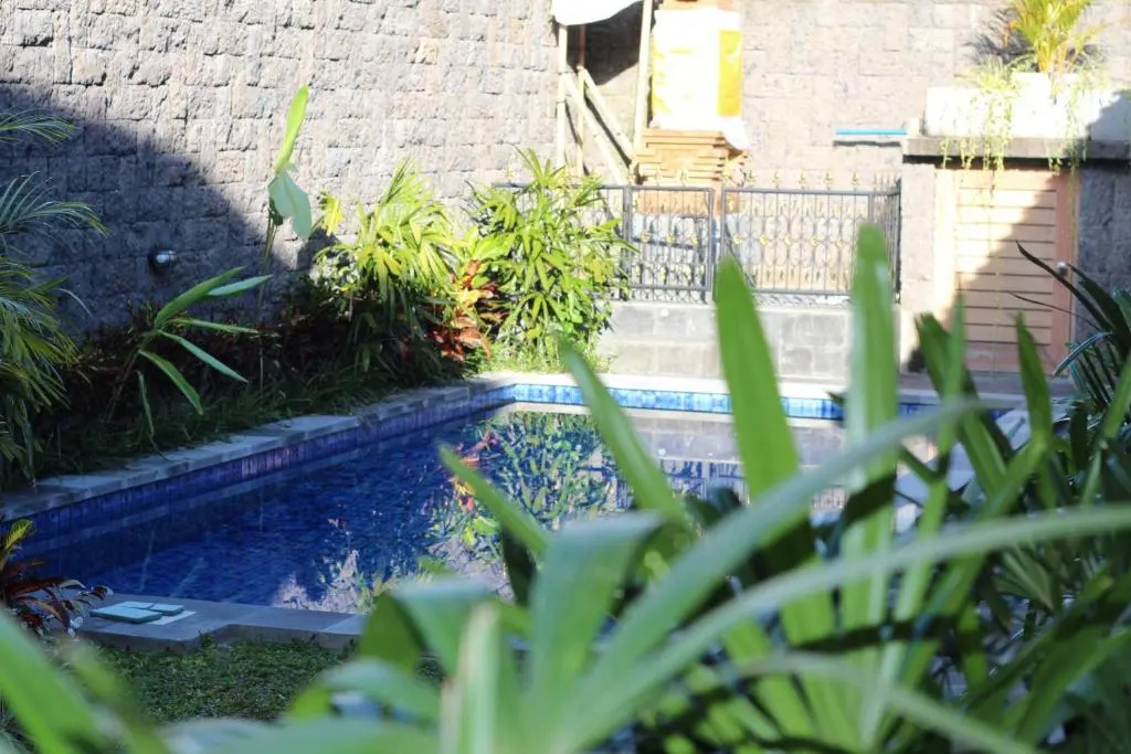 Jukung Dua Guest House