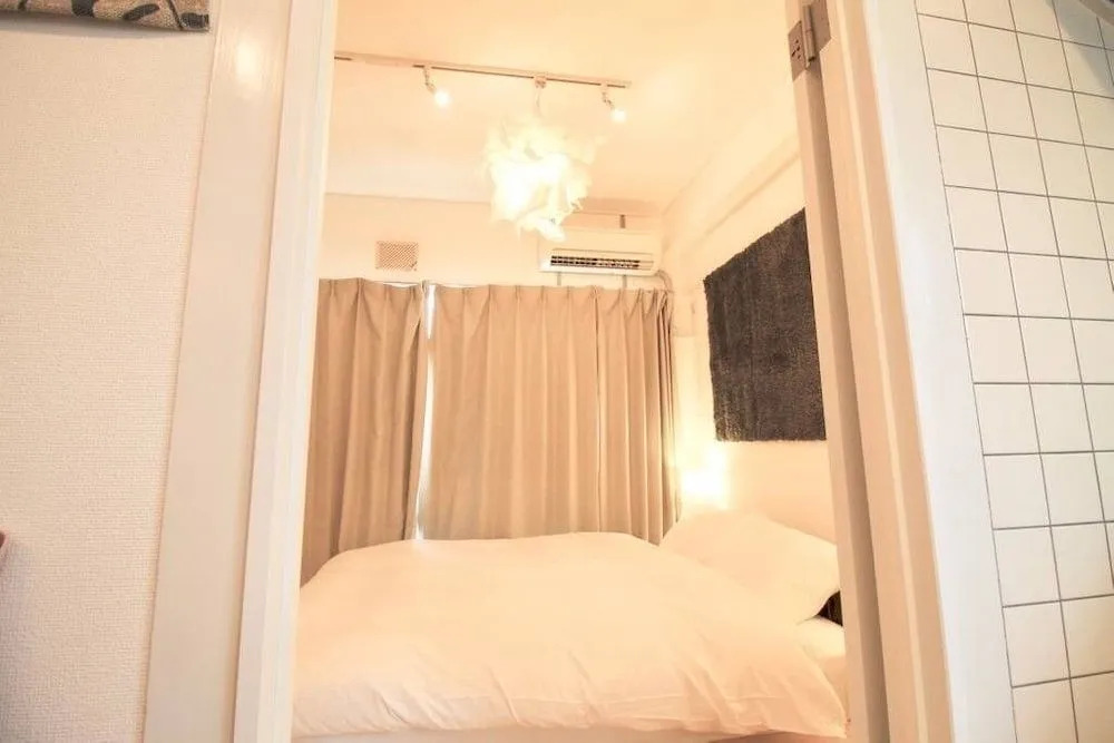 Aki Building 202,301