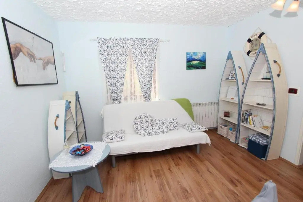 Apartments Villa Nikola