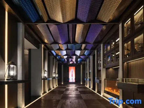 YU Hotel