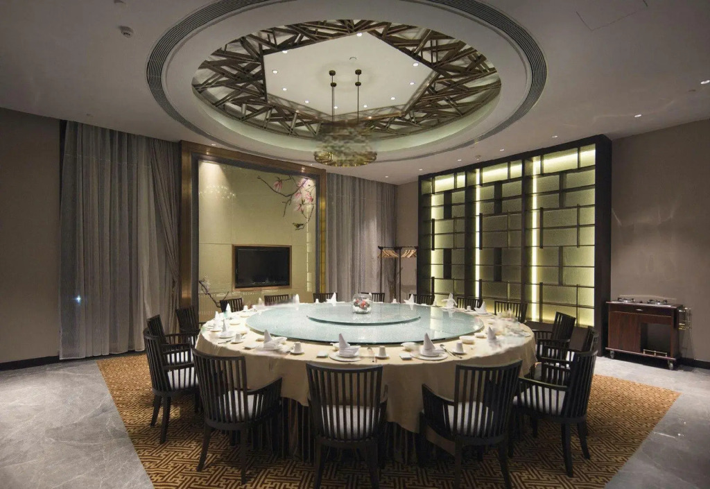 Biquan Kongzhong Hot Spring Hotel
