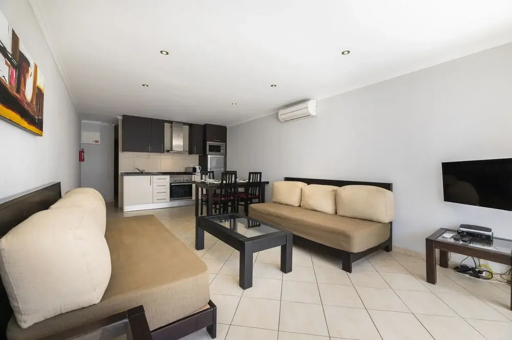 Pé do Lago 1 Bedroom Apartment with Pool