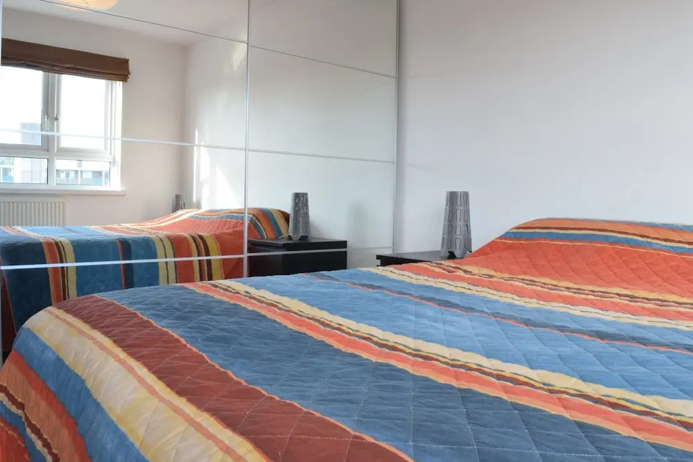2 Bedroom Apartment With Terrace in West Kensington