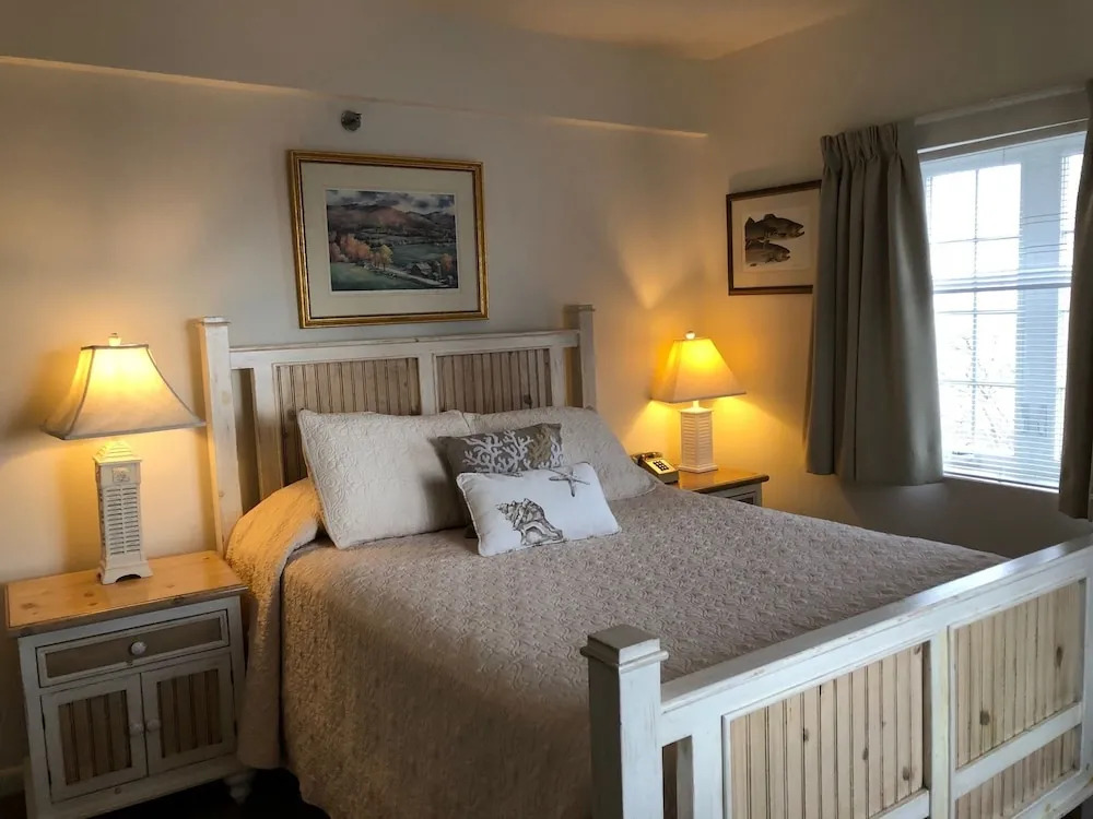 Montauk Manor