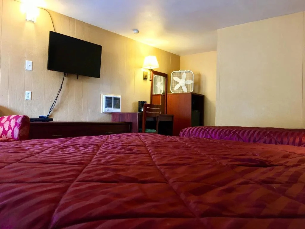 Town Motel