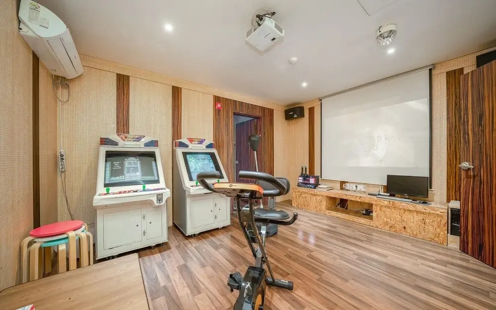 Orago Stay Hotel