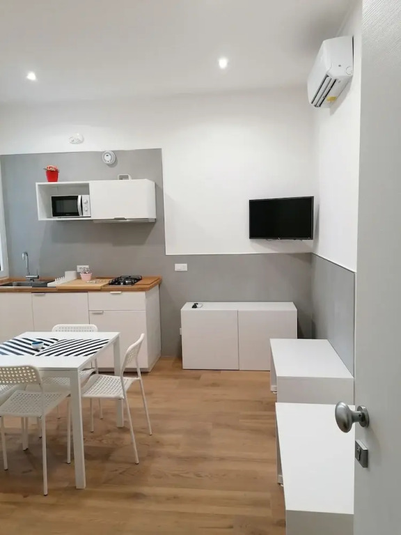 DellOva 98 Rooms