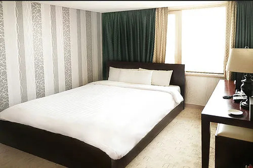 Olympia Hotel