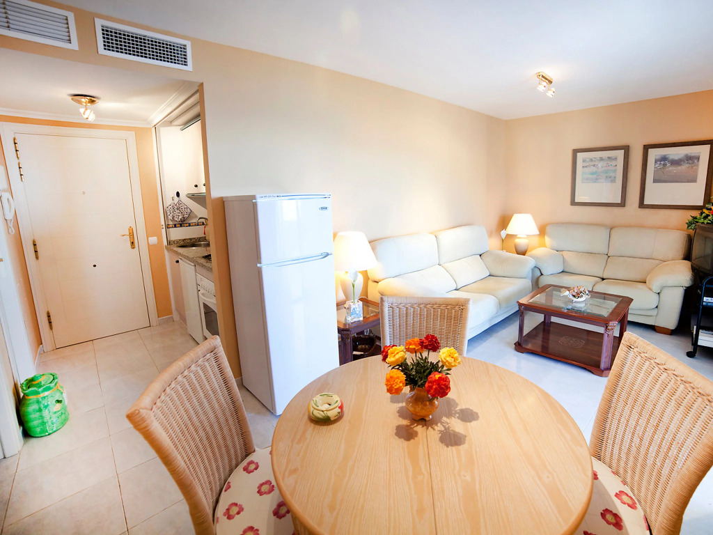 Apartment Turquesa Beach 03 by Interhome