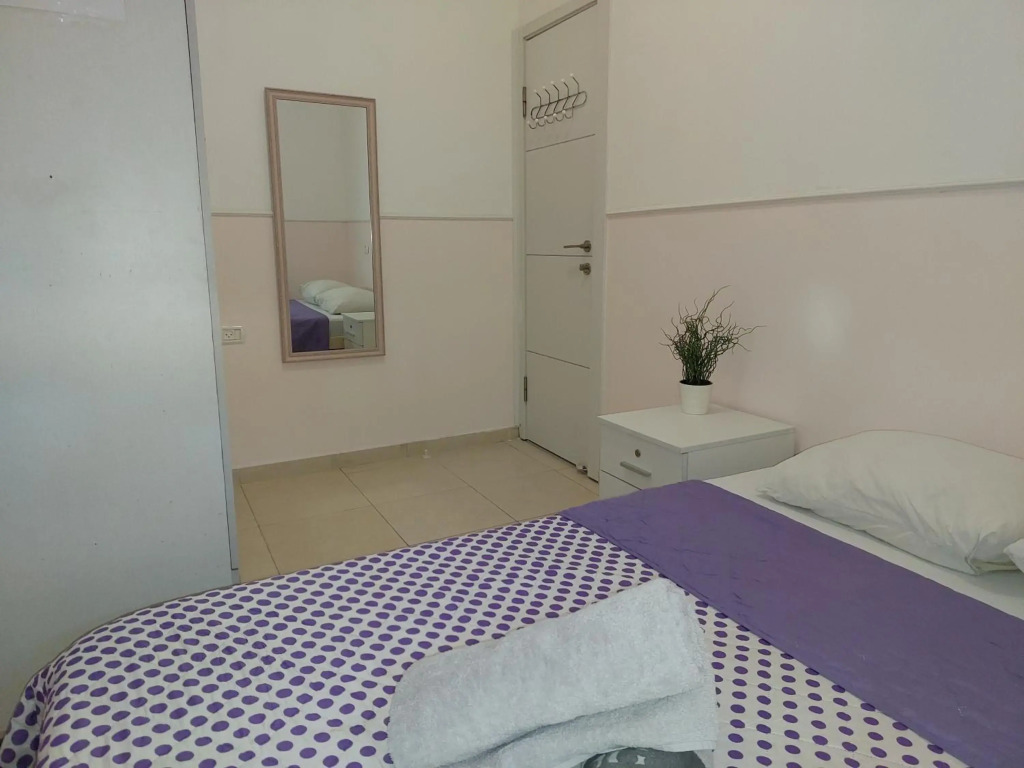 magical apartment close to the Baha'i Gardens