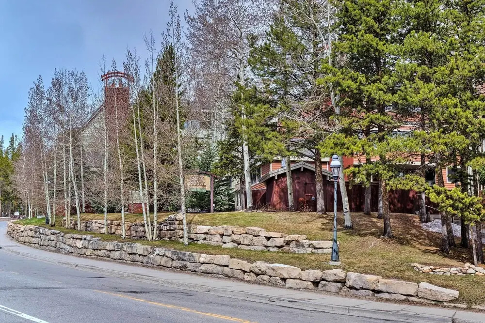 Walk to Gondola & Main St: Peak 9 Condo w/ Balcony