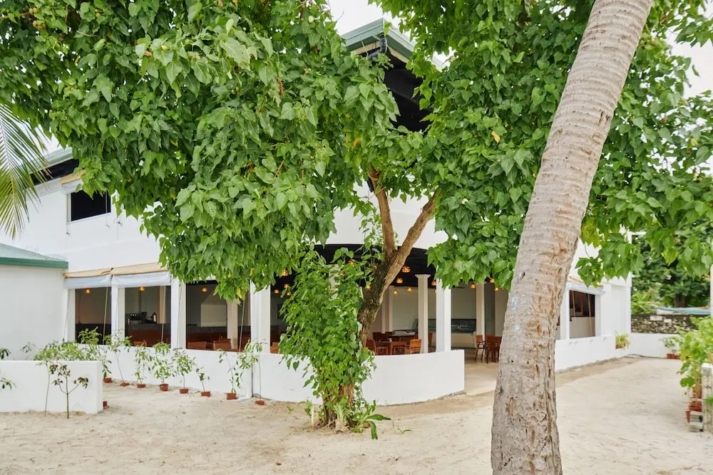 Akomadoo Retreat