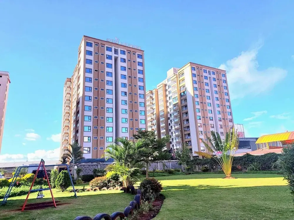 Lux Suites Enzi Heights Apartments