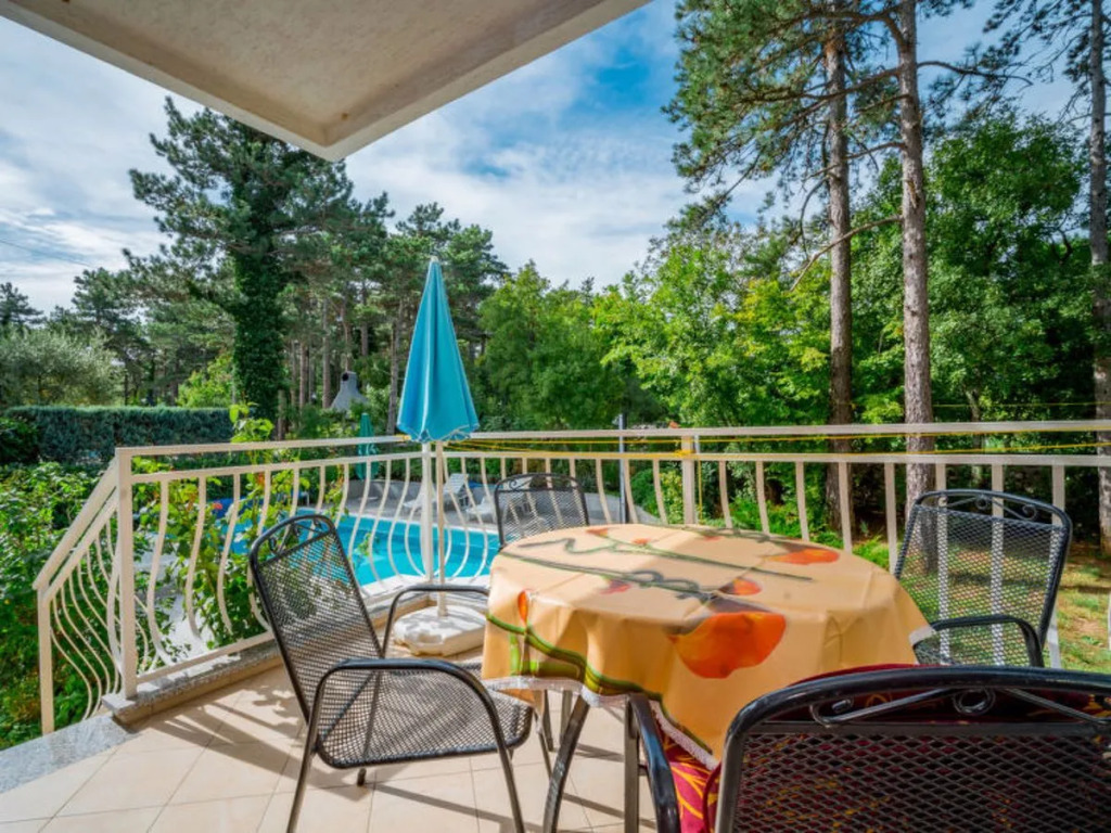 Apartment Fuma St.Georges-de-Montclard 16356
