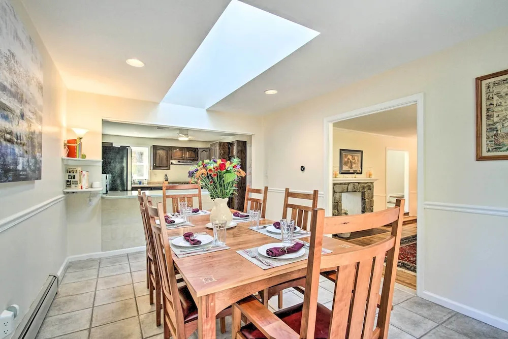 Near Philly & PGA Champ! Inviting Home w/ Yard