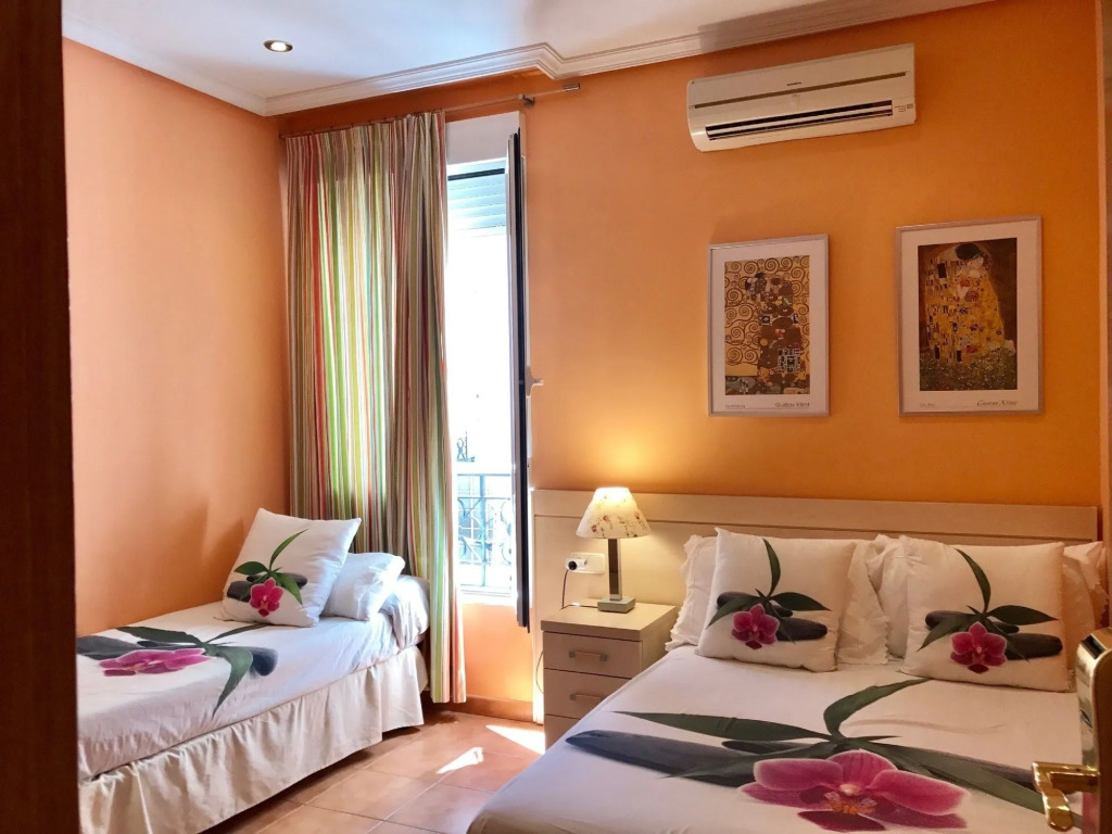 Luz Madrid Rooms
