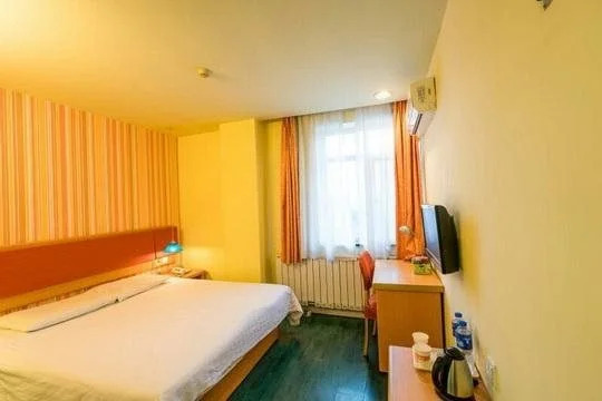 Home Inn Dalian Changchun Road Beishidao Street