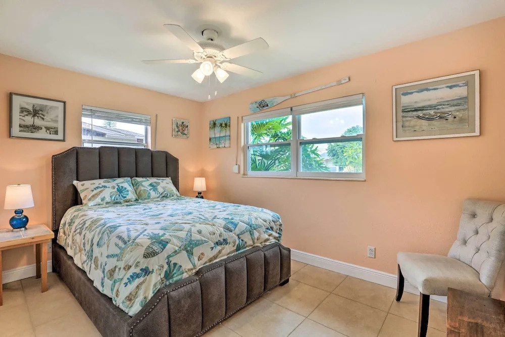 4 Mi to Dtwn: Home w/ Pool & BBQ in Bradenton