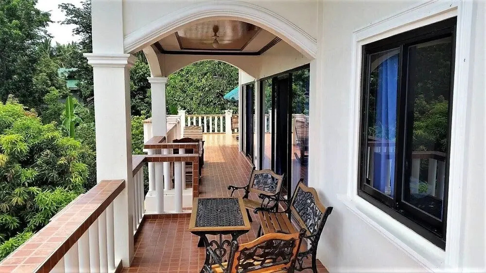 Whitehouse Travel inn Sm Tabinay