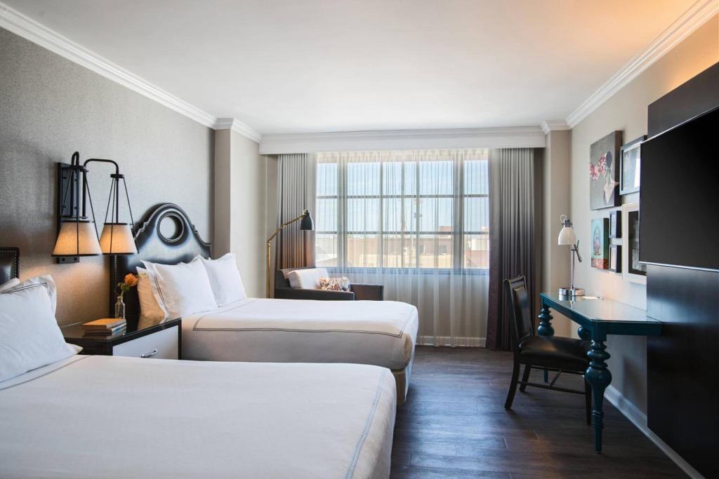 The Lindy Renaissance Charleston Hotel