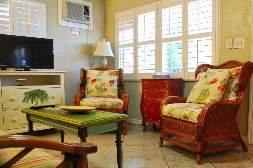 Coconut Grove Beach Resort Suites 1 to 8