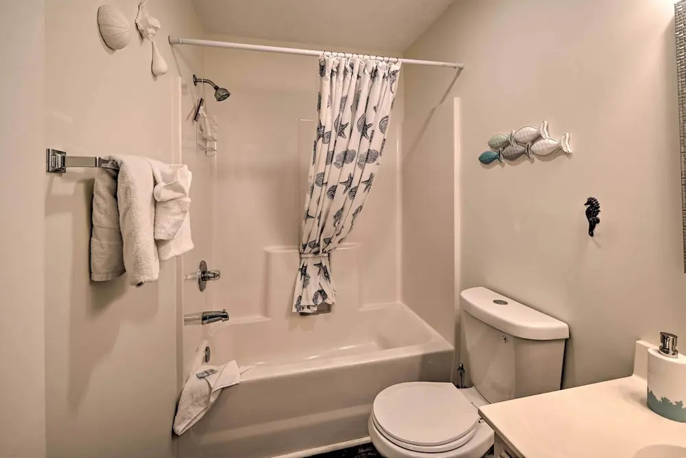 Myrtle Beach Condo w/ Community Amenities!