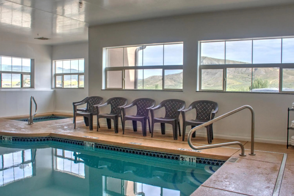 Allington Inn & Suites
