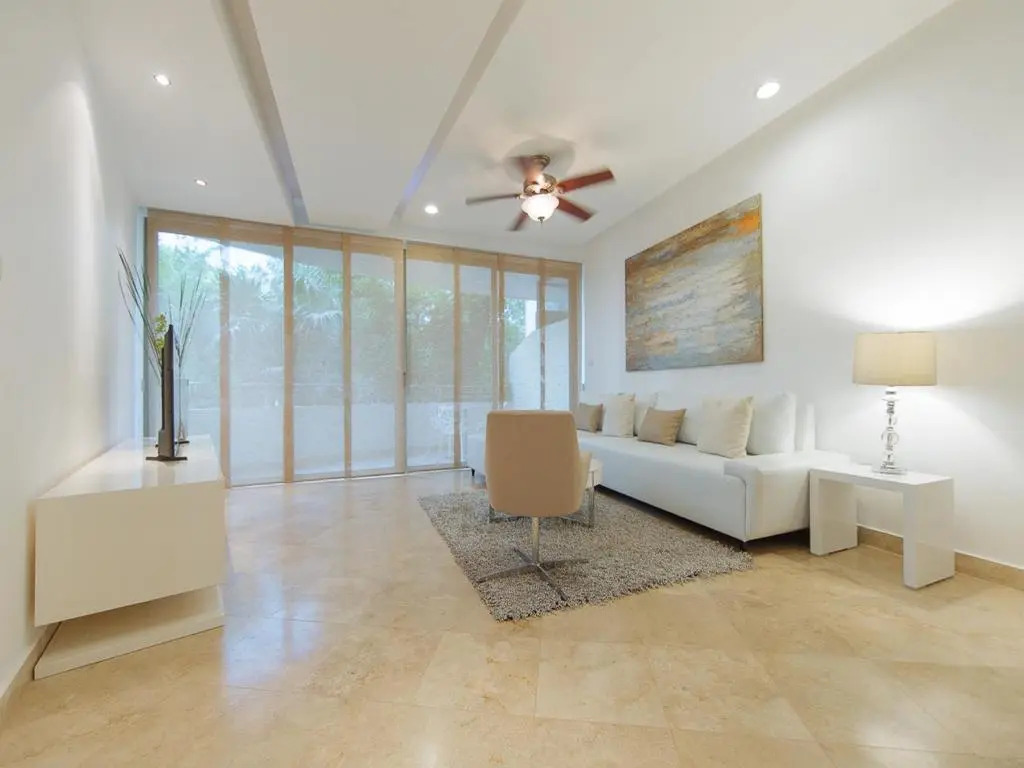 Charming 2BR Condo in quiet surroundings by Happy Address